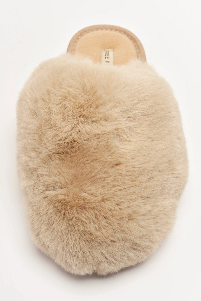 Free People - Snowball Slippers in Taupe Faux Fur