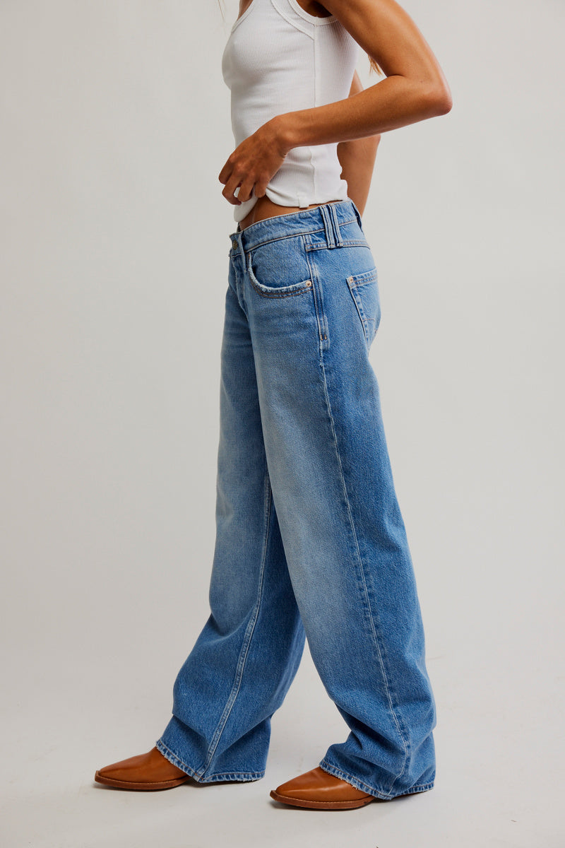 Free People - Tennessee Low Rise Boyfriend Jeans