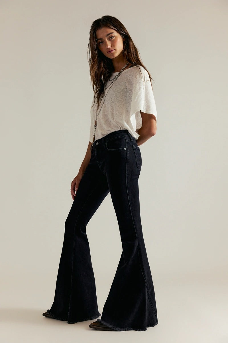 Free People - We The Free Emre Low-Rise Flare Jeans