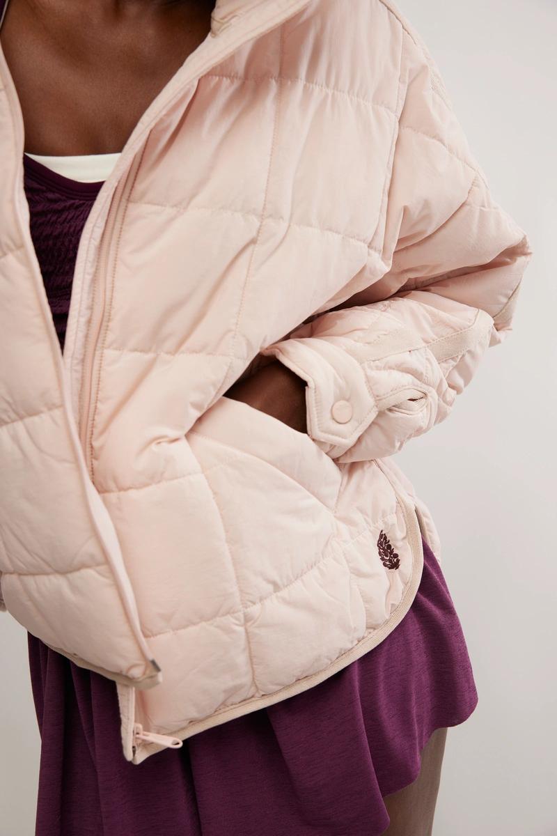Free People - Pippa Packable Puffer Jacket in Ballet Slipper