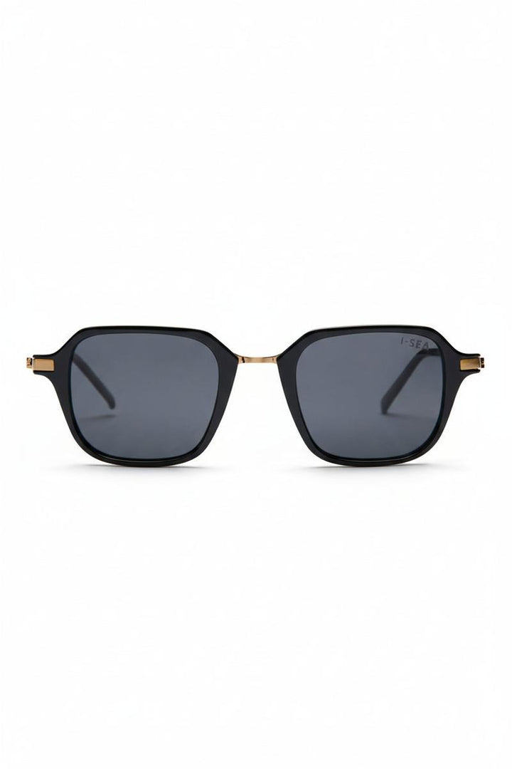 I-SEA - Riley With Black Frame and Smoke Polarized Lenses
