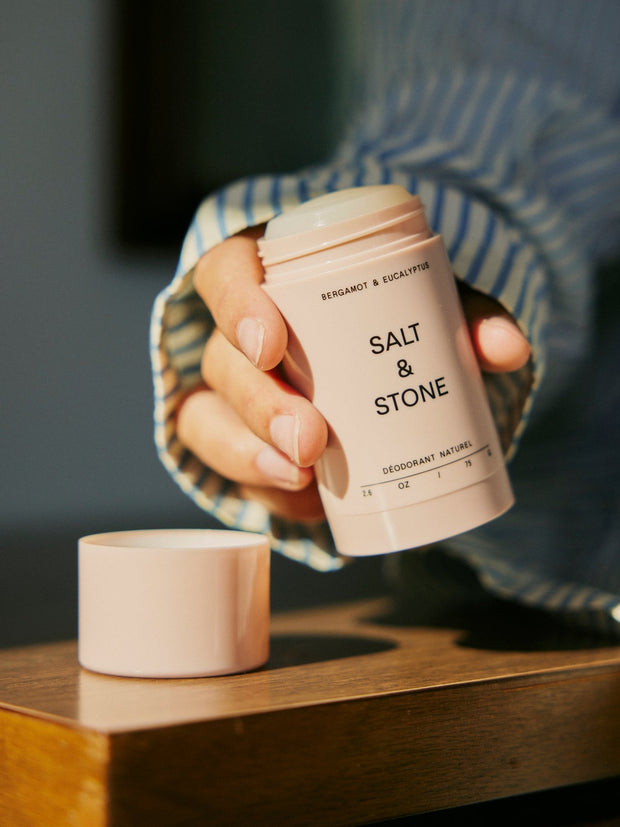 SALT & STONE - Natural Deodorant in "Bergamot & Hinoki"