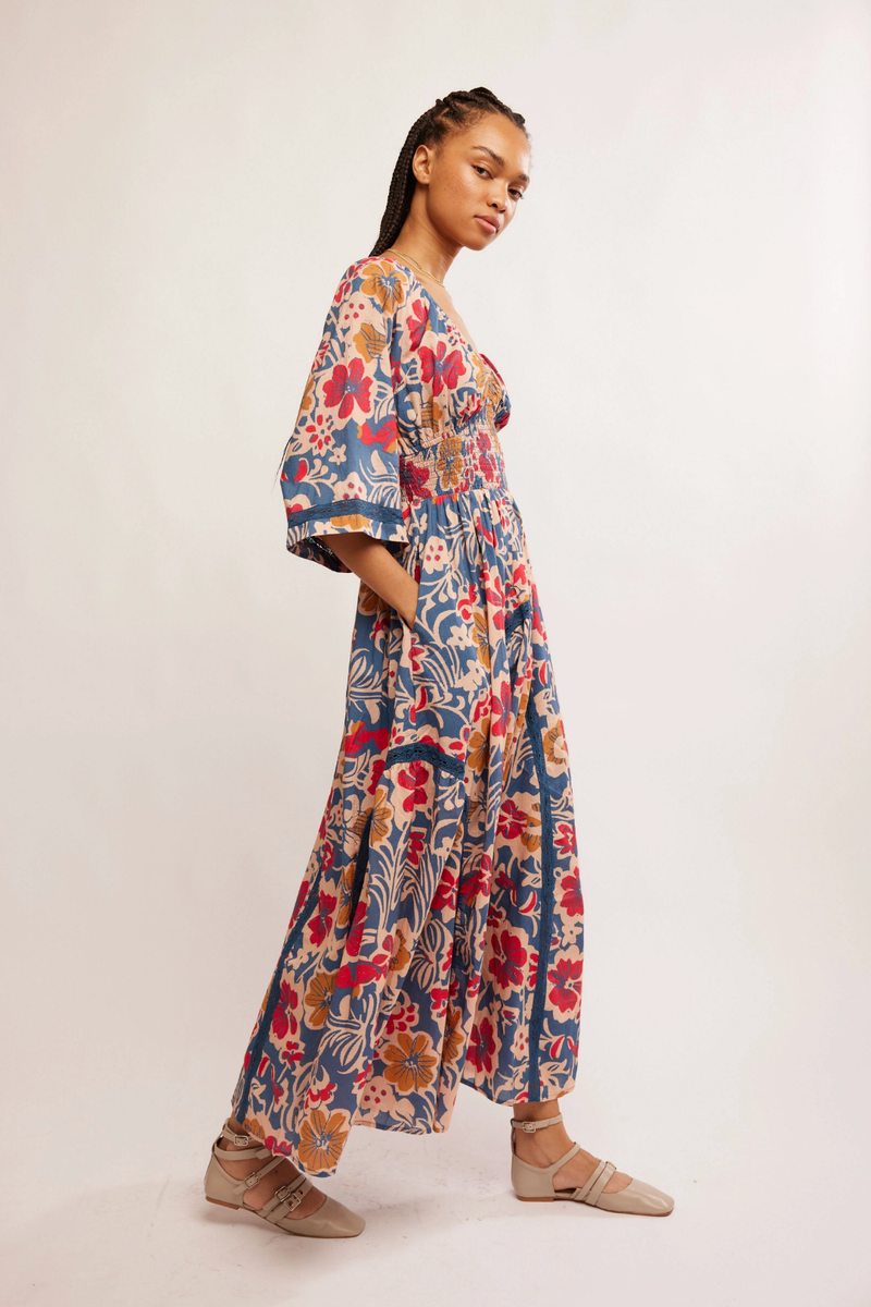 Free People - Printed Dixie Maxi in Vintage Indigo Maxi Blue Ox Boutique Free People - Printed Dixie Maxi in Vintage Indigo Maxi Blue Ox Boutique