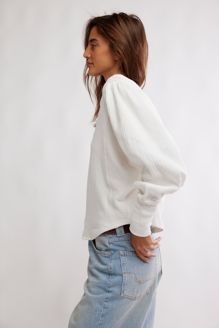Free People - Quinn Knit Top in Ivory