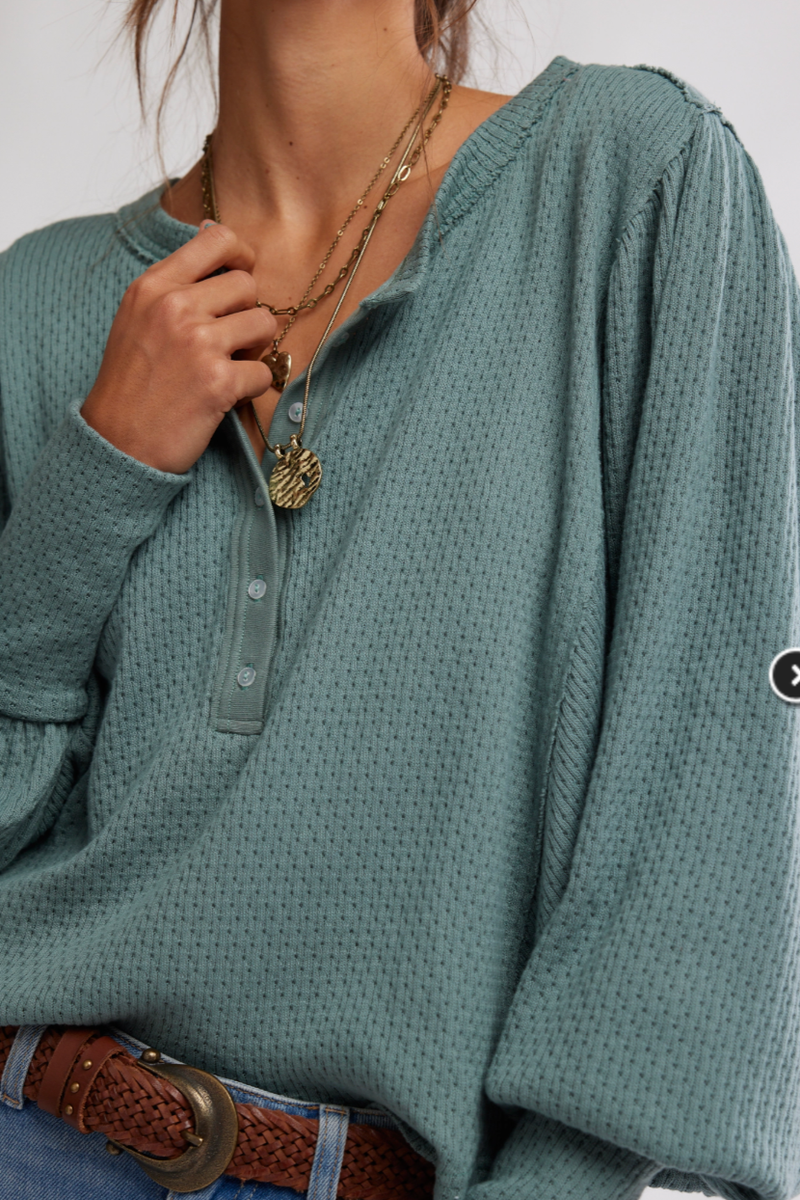 Free People - Quinn Knit Top in Jade Ash