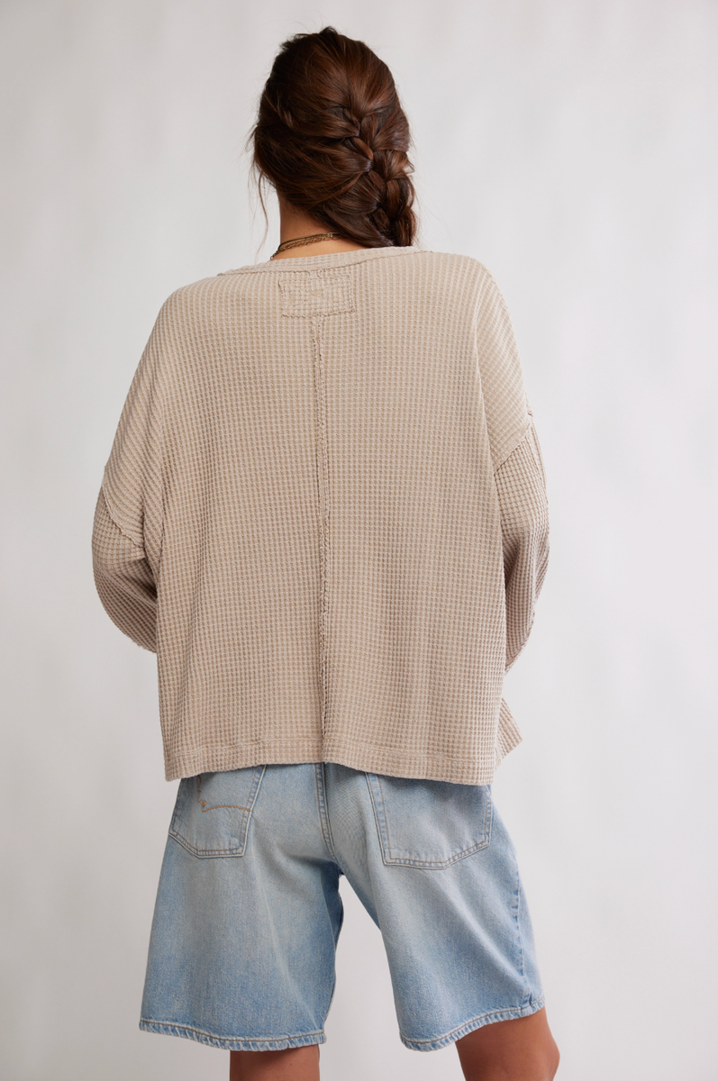 Free People - We The Free Dawson Pocket Thermal in Smoothe Stone