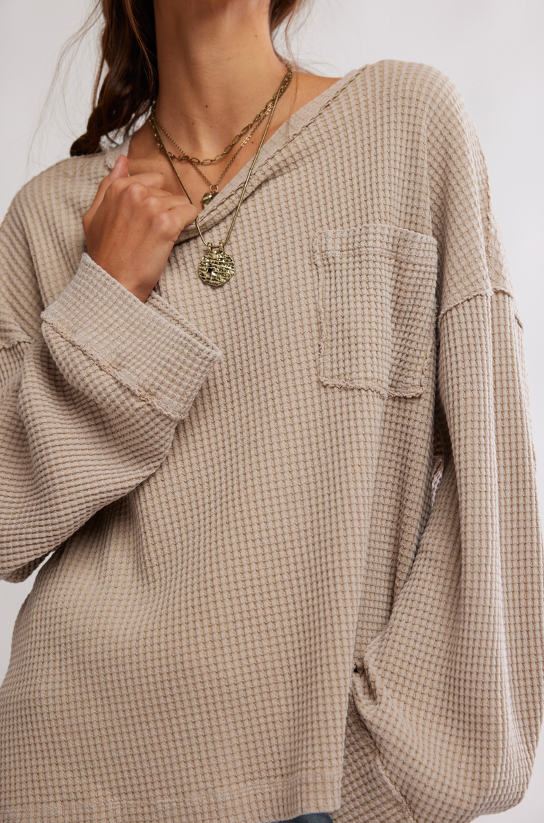 Free People - We The Free Dawson Pocket Thermal in Smoothe Stone