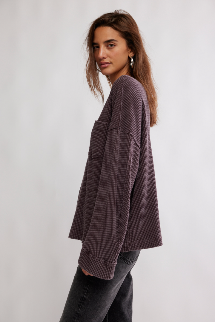 Free People - We The Free Dawson Pocket Thermal in Chocolate Grape