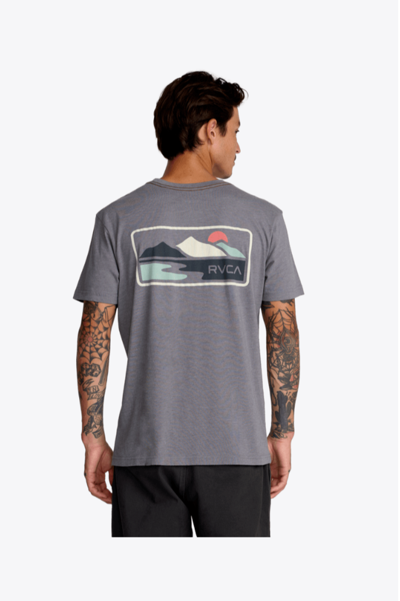 RVCA - Peak Cove Short Sleeve Tee in Smoke