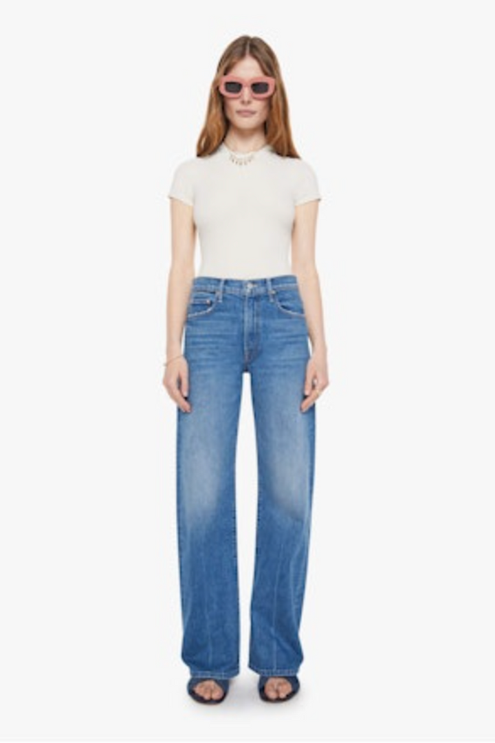 Mother Denim - The Mid Rise Lasso Sneak in Get Two Birds Stoned