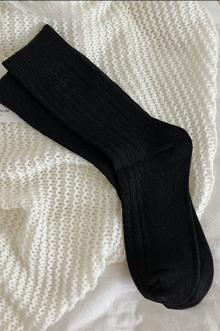 ACCITY - Autumn and Winter Cable Knit Socks in Black