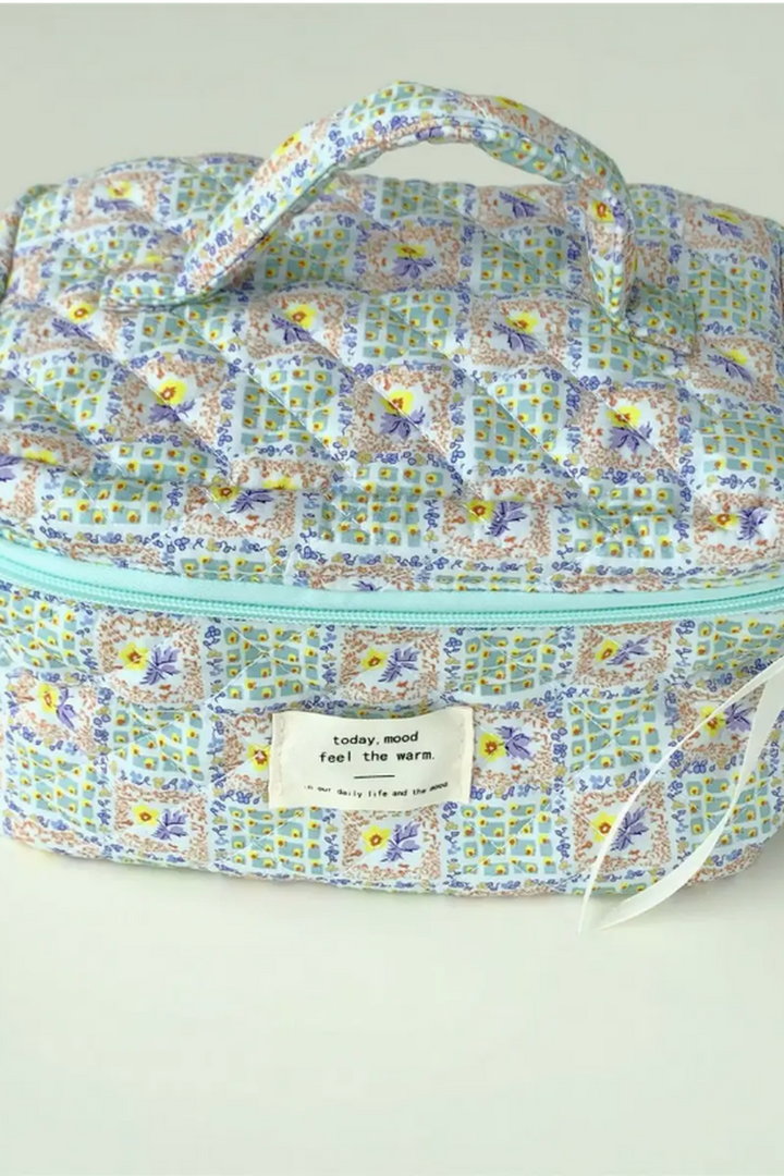 ACCITY - Simple and Lovely Canvas Cosmetic Bag in Gabbster