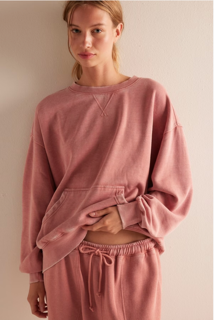Free People - Slow It Down Pullover in Rose Dawn