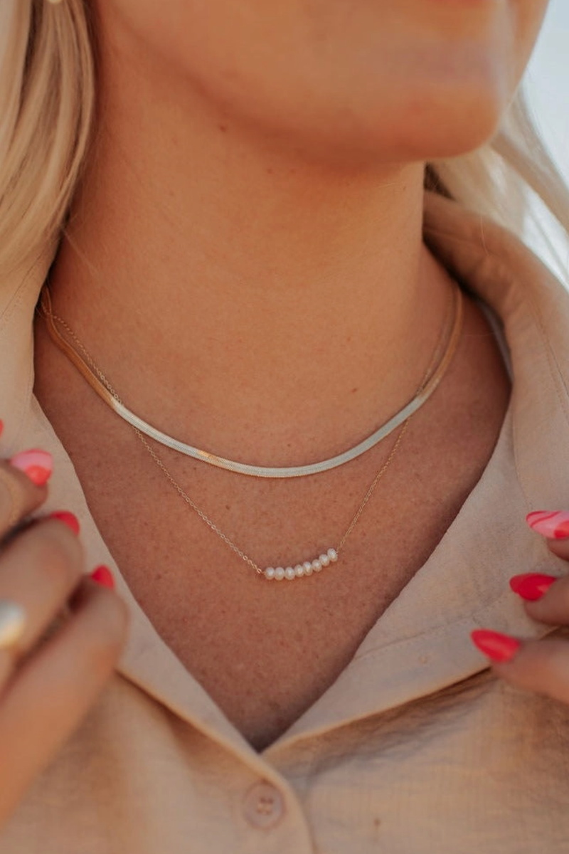 Mauve Jewelry Co. - Jade Herringbone Necklace in Silver - 16 inches