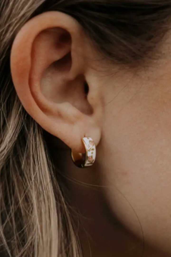 Mauve Jewelry Co. - Eloise Tea Cup Hoops in Silver or Gold