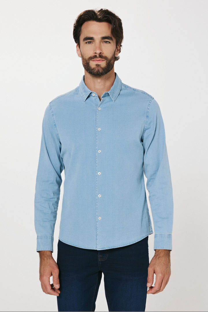 7DIAMONDS - Bozeman Denim Long Sleeve Shirt in Light Blue