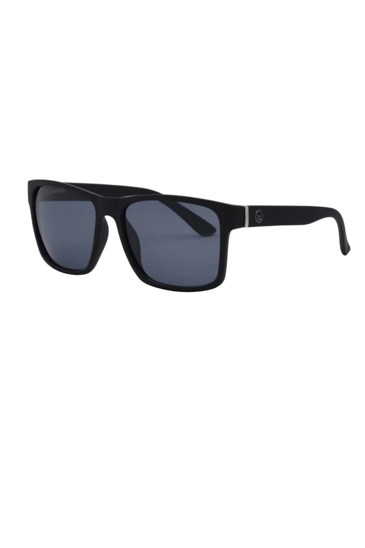 I-SEA - Ryder with Black Frames / Smoke Polarized Lens
