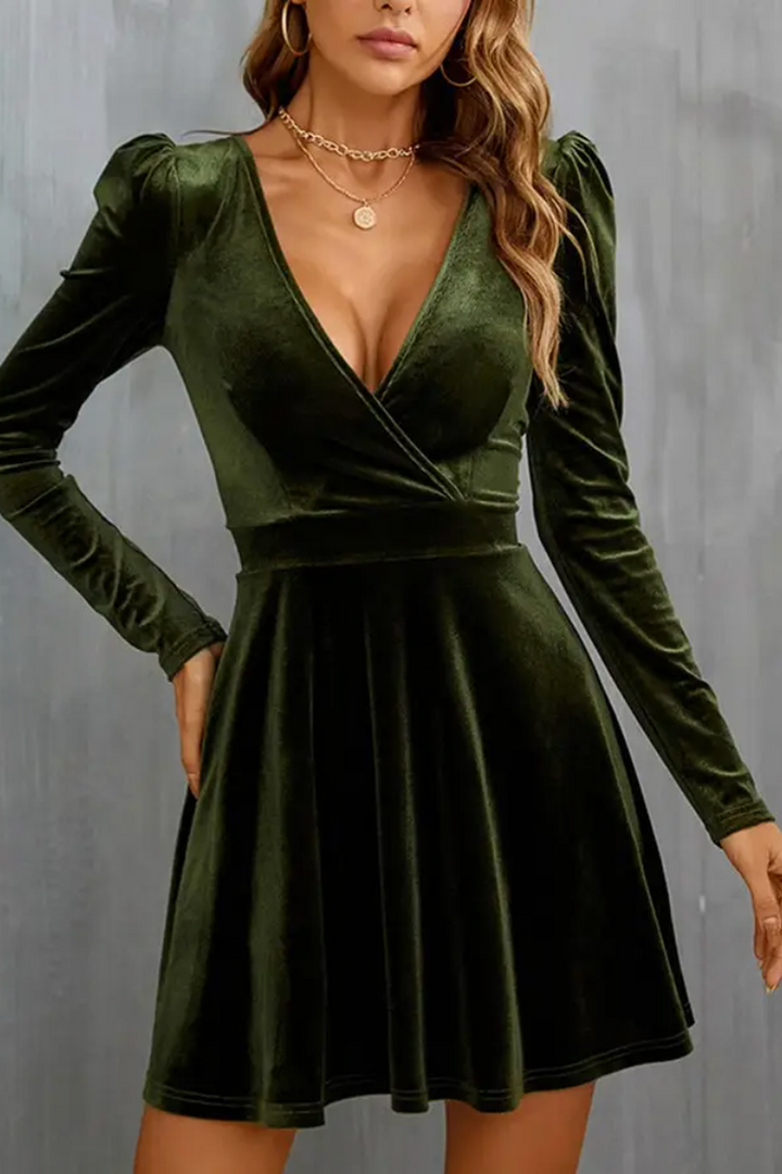 NINEXIS - Velvet Cocktail Dress in Army Green