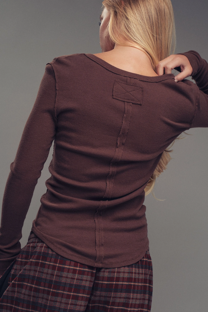 Urban Daizy - Ribbed Henley Long Sleeve Top In Brown