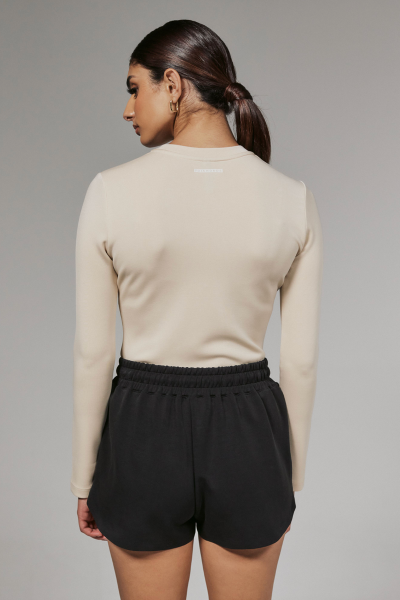 7DIAMONDS - REV™ Long Sleeve Tee in Vanilla