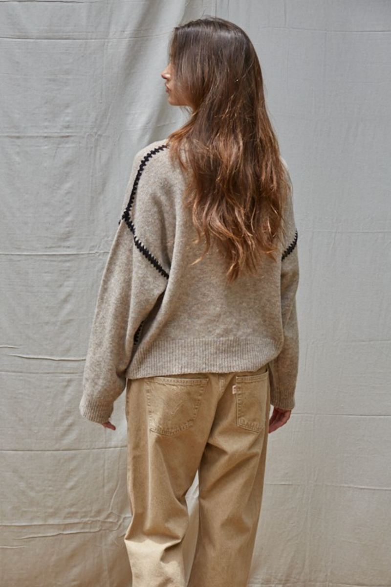 By Together - Knit Sweater Stitch Detailed Crew Neck Pullover in Mocha