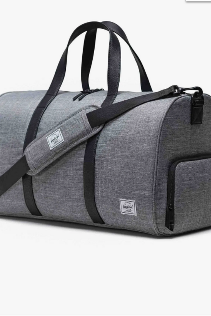 Herschel - Herschel Novel™ Duffle - 43L in Raven Crosshatch