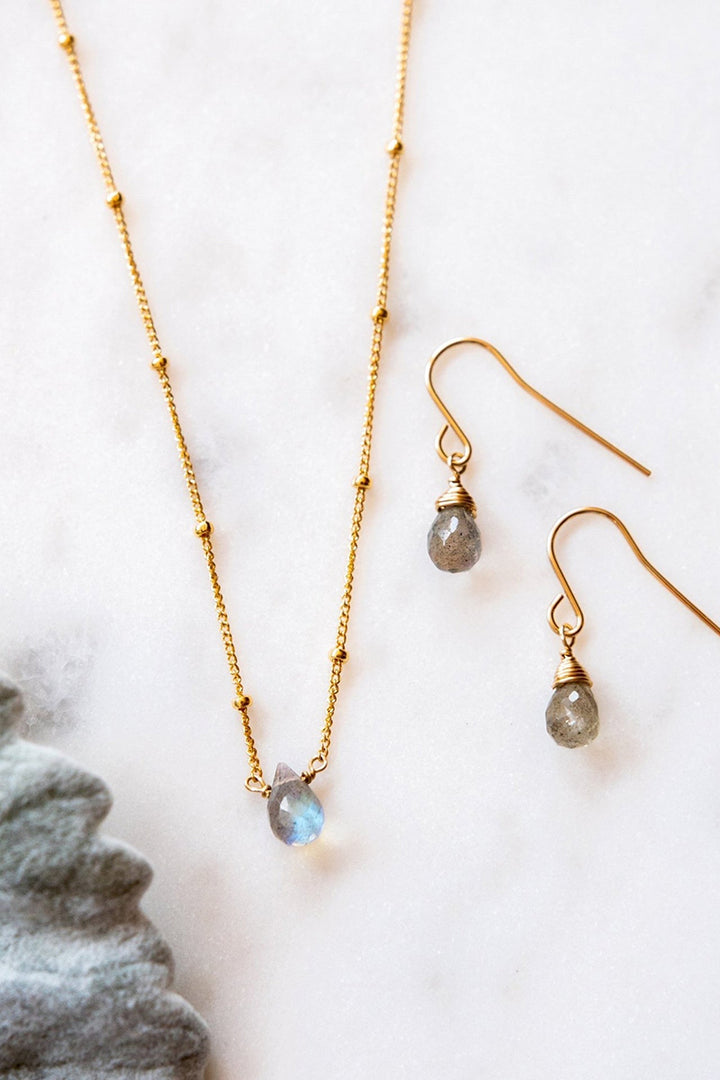 Tree Myriah - Dainty Labradorite Bree Earrings in 14 kt Gold Filled