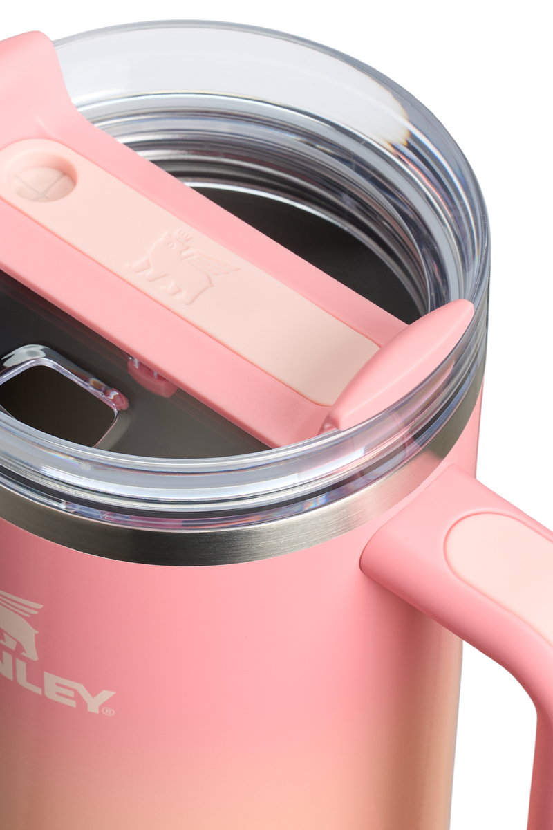 Stanley - The Quencher H2.0 FlowState™ Tumbler in Pink Mesa Sunset 2.0 (40oz)