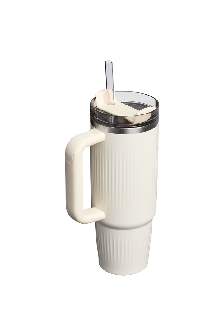 Stanley - The Quencher® H2.0 Fluted Tumbler in Cream Gloss (30oz)