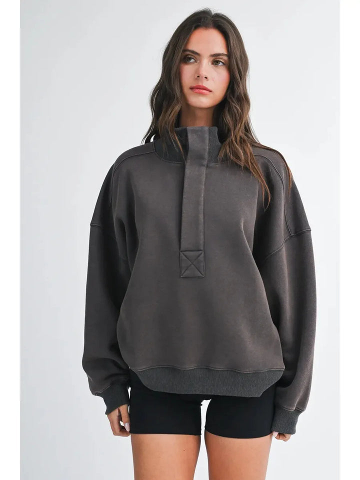 AEMI + CO - Oversized Snap Neck Pullover Sweatshirt in Granite