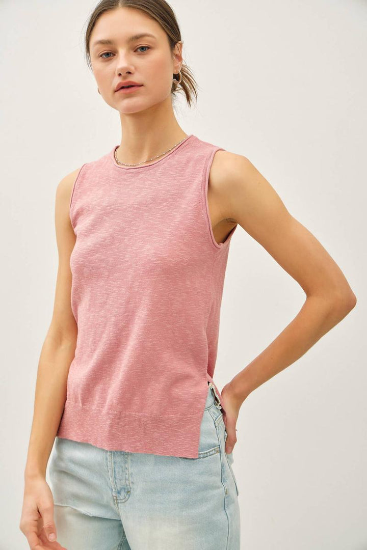 Be Cool -    Classic Pullover Raw Seam Detailed Knit Tank in Rose
