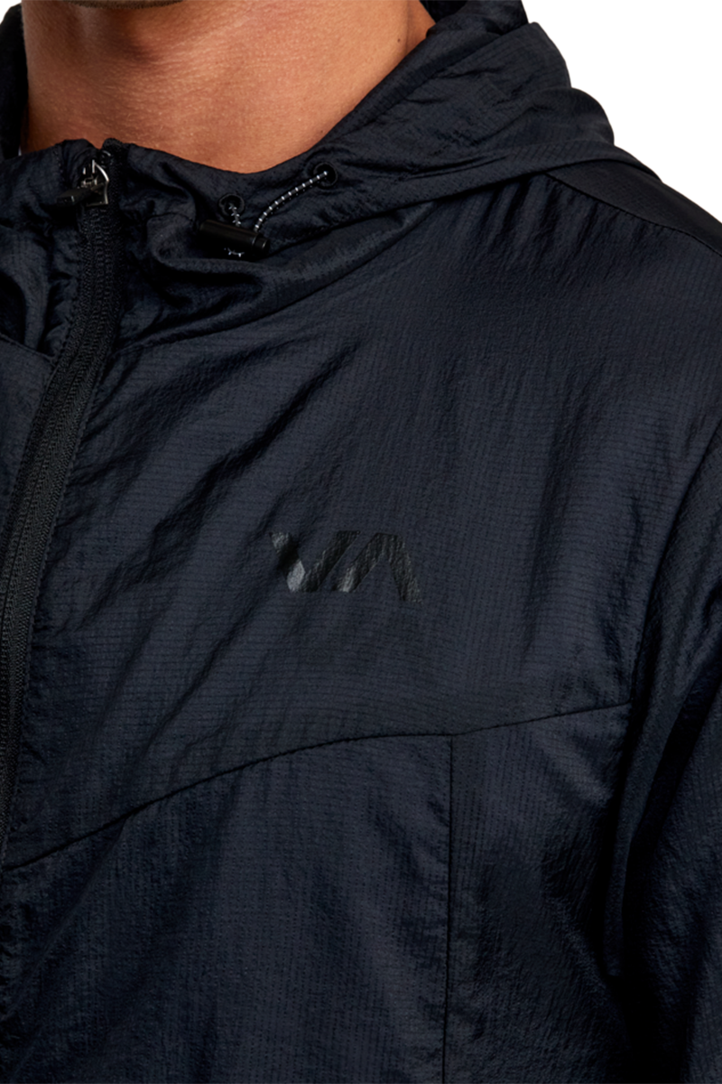 RVCA - RVCA Runner Lighweight Training Jacket in Black