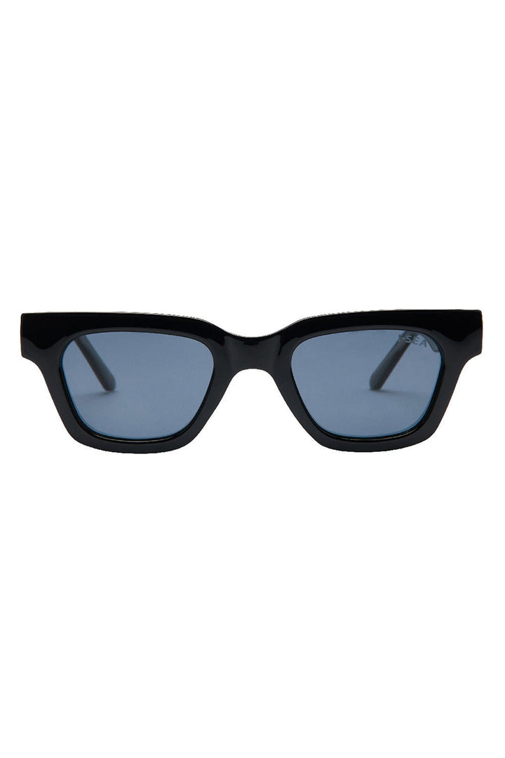 I-SEA - Banks with Black Frames and Smoke Polarized Lenses