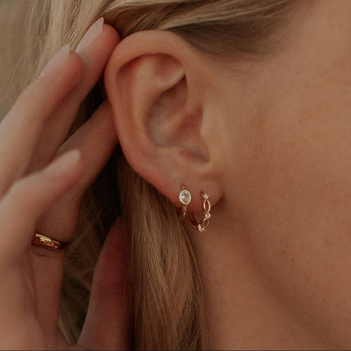 Mauve Jewelry Co. - Aspen Diamond Hoops in Gold Vermeil