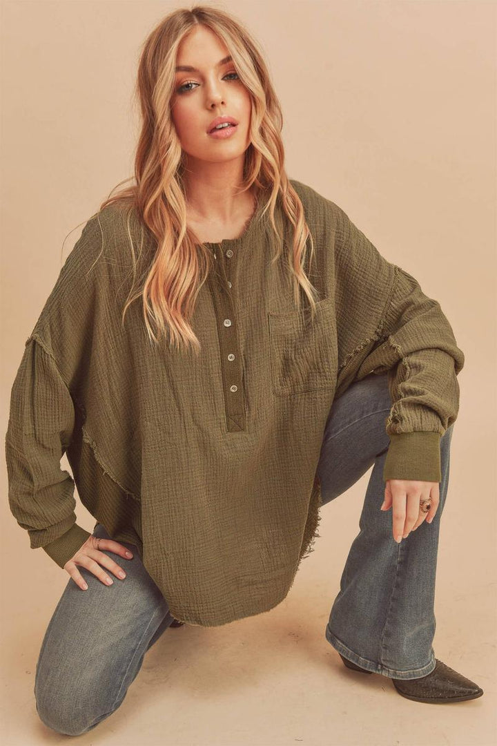 AEMI + CO -  Majorie Top in Olive