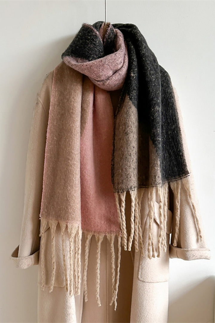 ACCITY - Geometric Fringe Wool Scarf