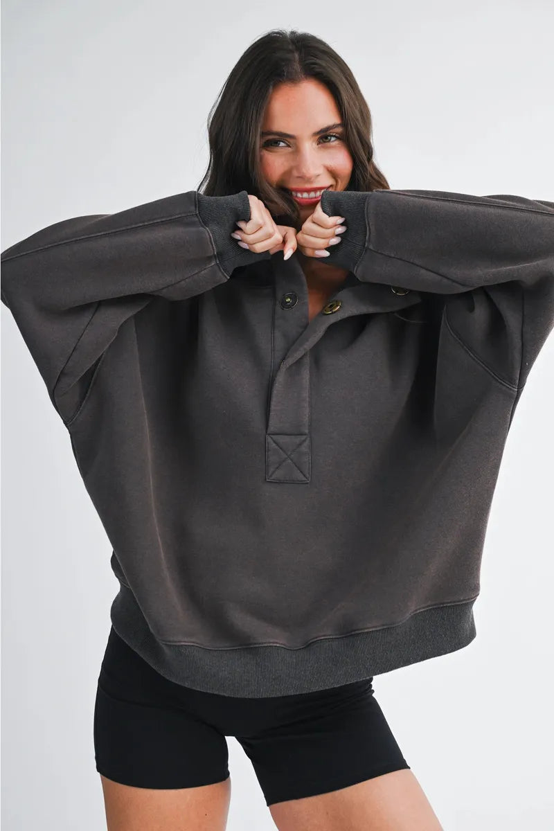 AEMI + CO - Oversized Snap Neck Pullover Sweatshirt in Granite