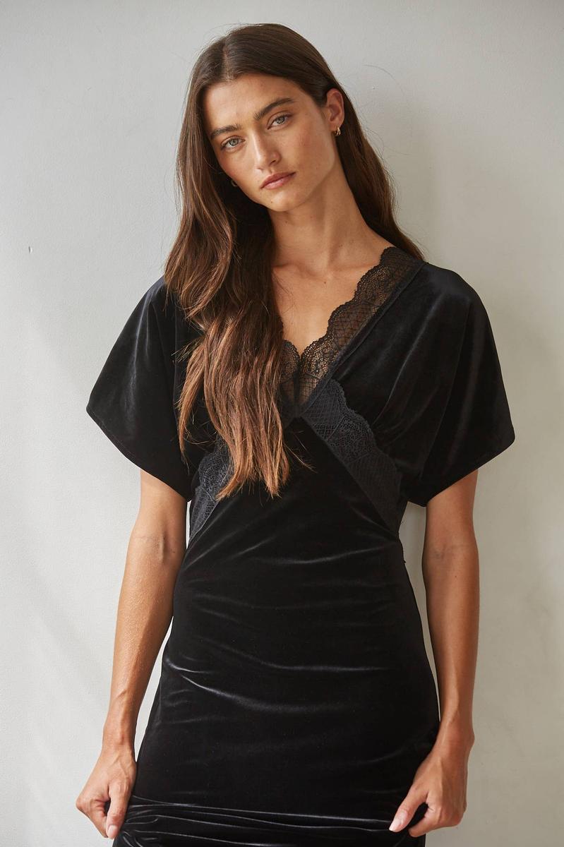By Together - Woven V-Neck Short Sleeve Lace Trim Detail Dress