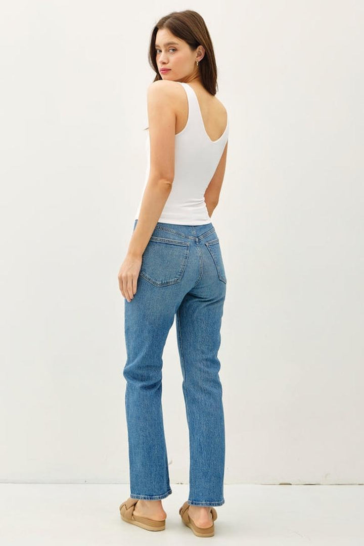 Be Cool - Basic V-Neck Tank