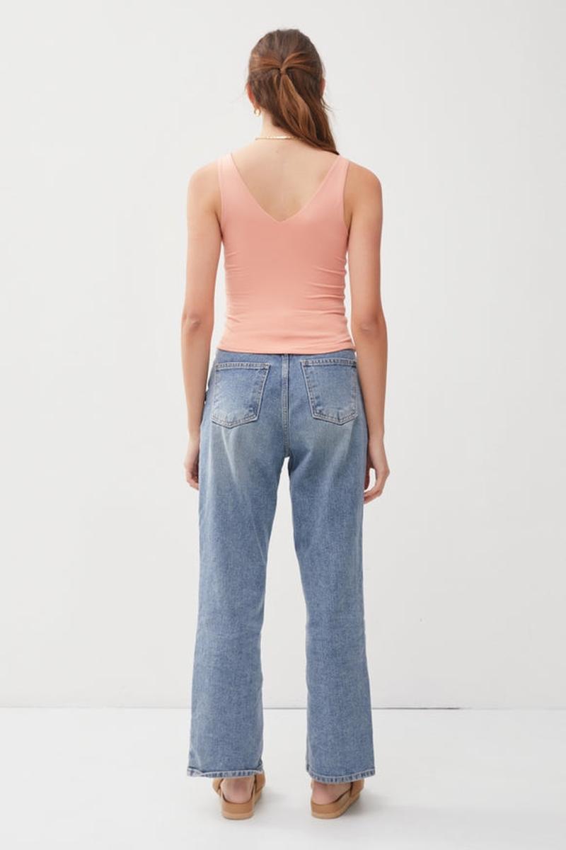 Be Cool - Basic V-Neck Tank