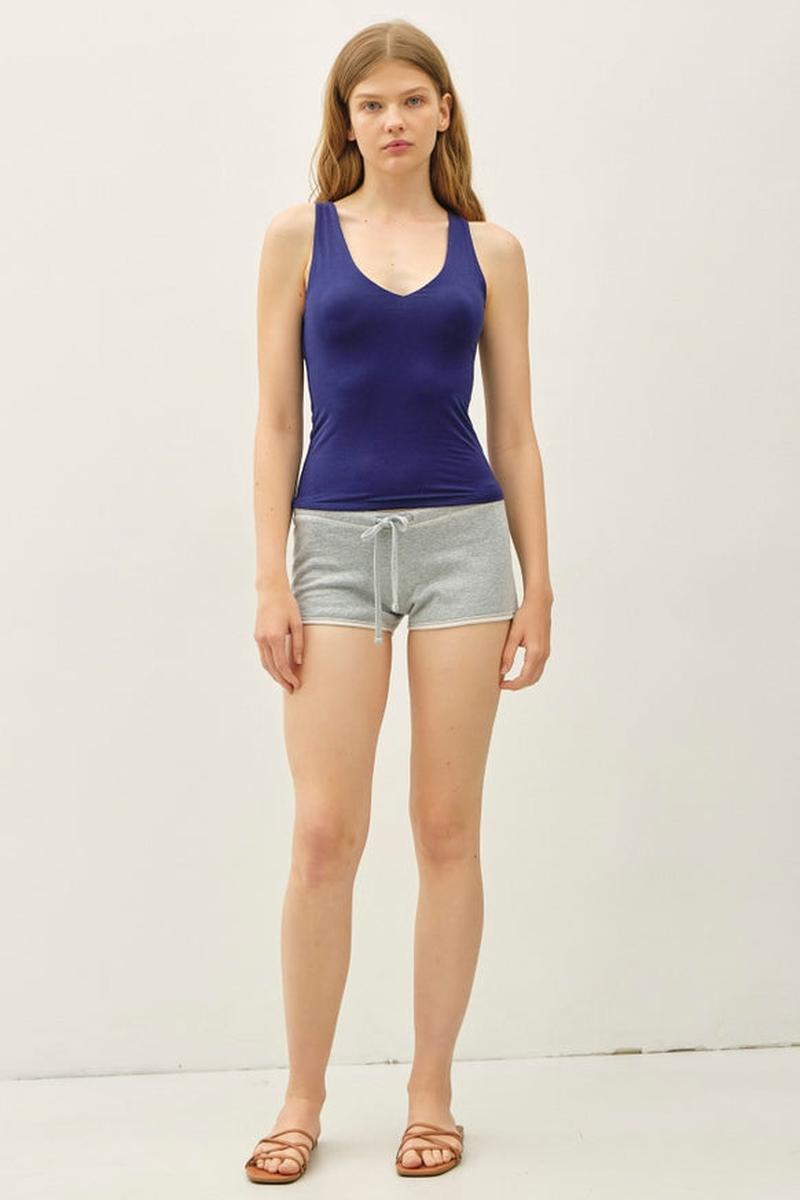 Be Cool - Basic Full Length V-Neck Tank