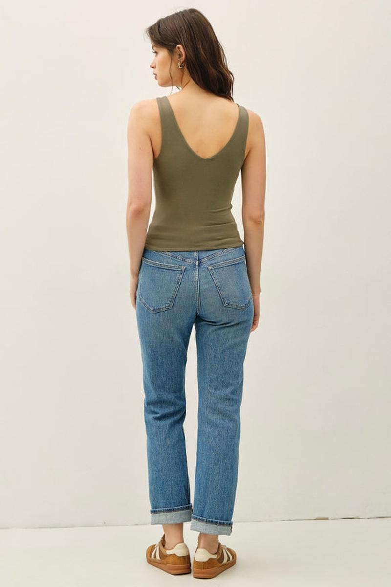 Be Cool - Basic V-Neck Tank