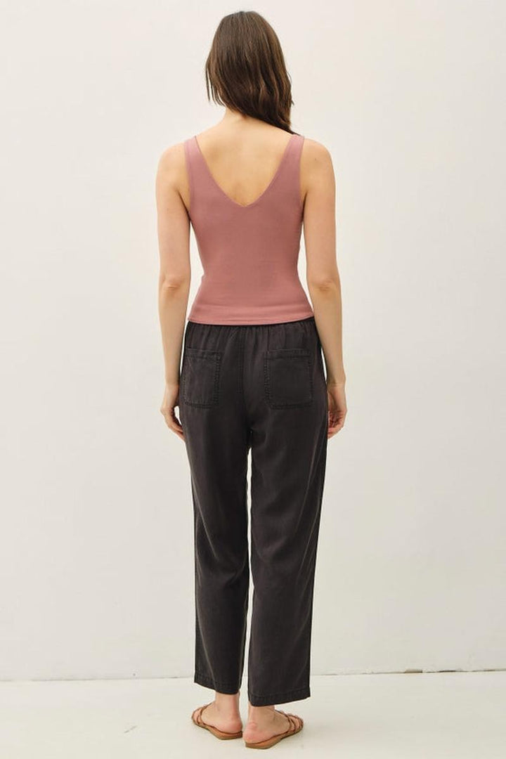 Be Cool - Basic V-Neck Tank