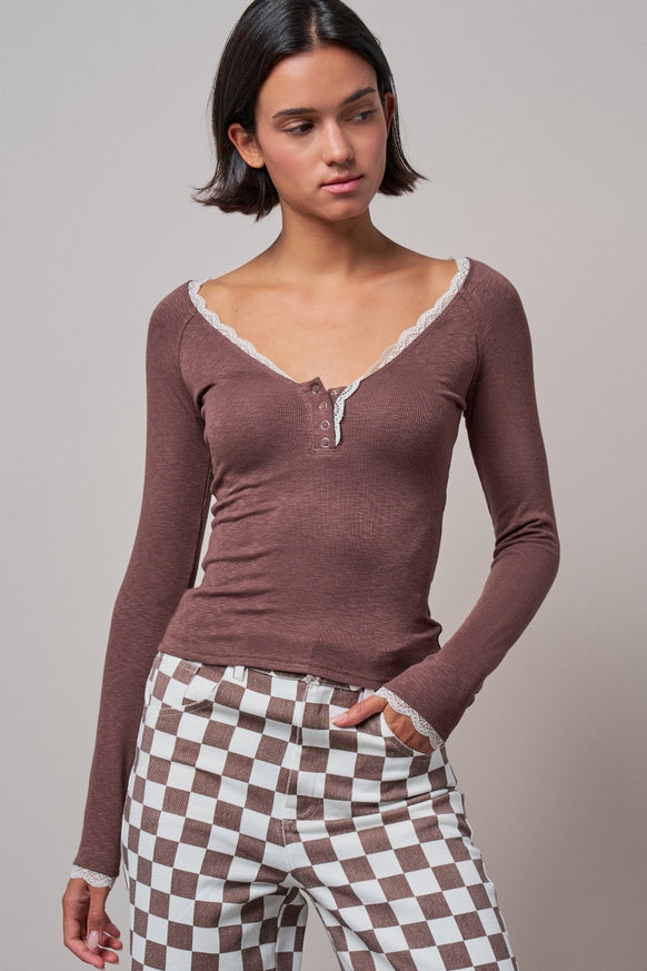 Urban Daizy - Lace Trim Slub Knit Henley Long Sleeve Top