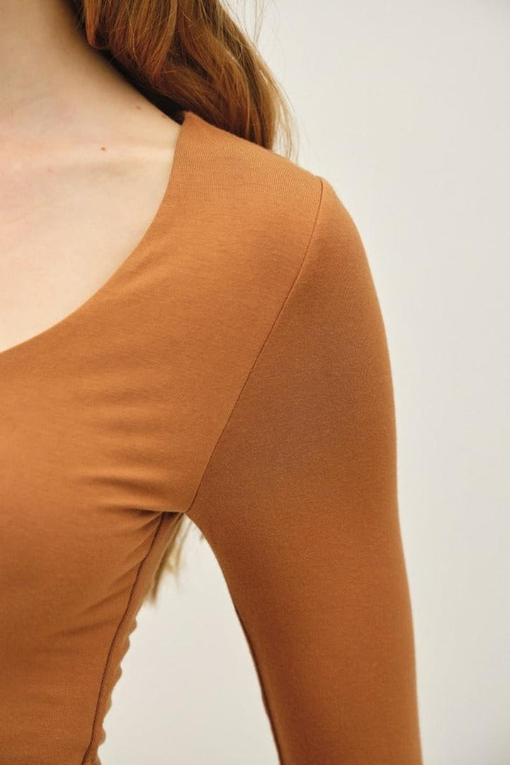 Be Cool - Solid Long Sleeve Scoop Neck Basic top
