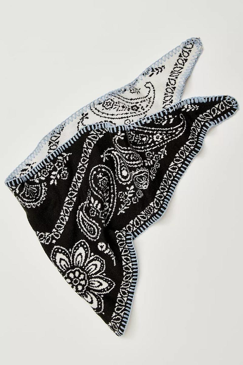 Free People - Carmen Knitted Triangle Bandana
