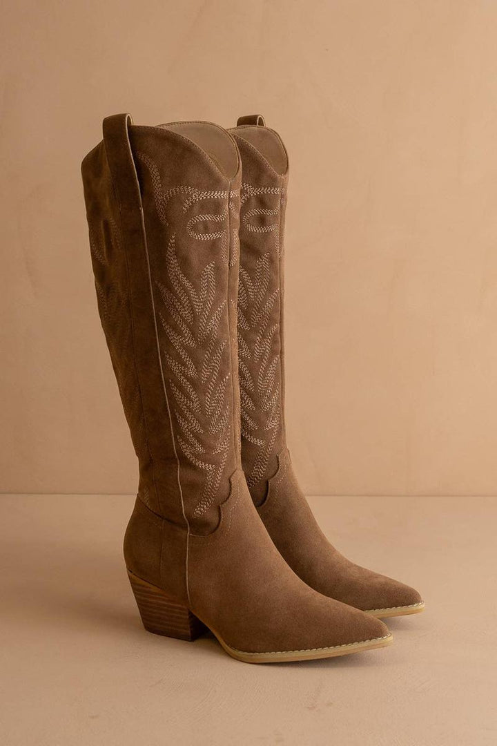 Oasis Society - The Samara Brown Embroidered Western Tall Boot in Brown
