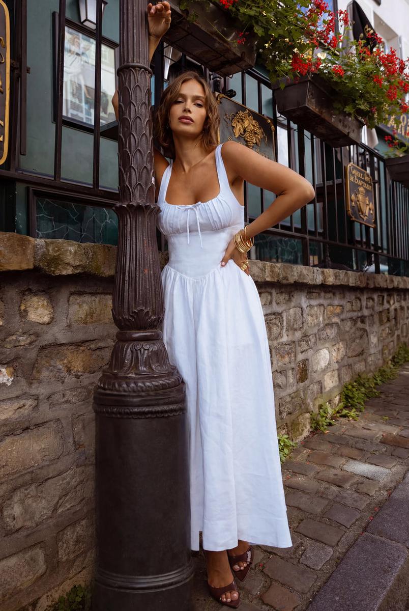 Strawberry Paris - Christina Dress in White