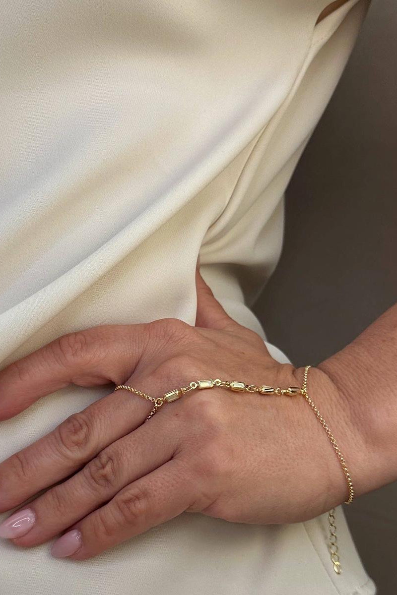 GoldFi - 18k Gold Filled Mother of Pearl Hand Chain