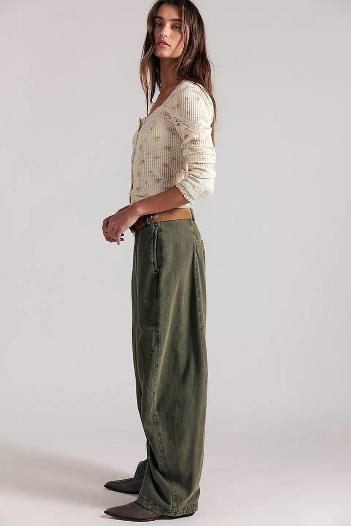 Free People - Spotlight Washed Barrel Chino Trousers